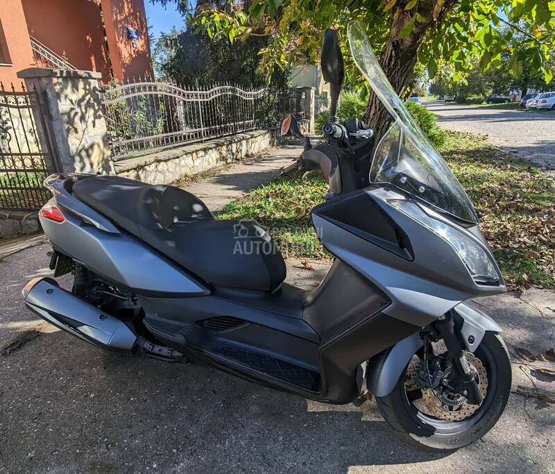 Kymco Downtown 200i