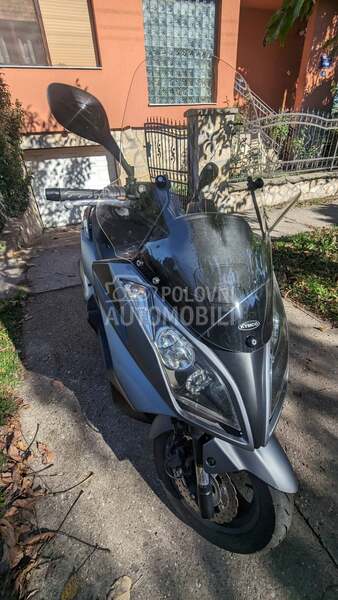 Kymco Downtown 200i