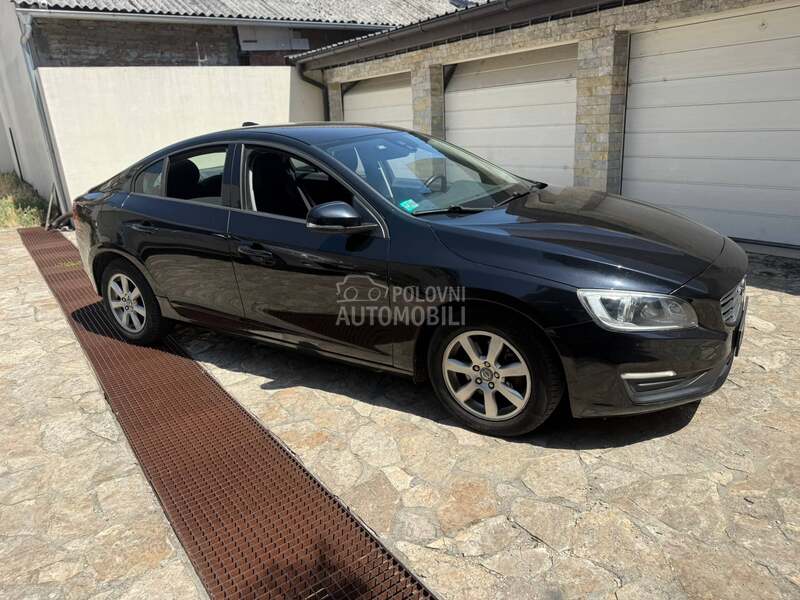 Volvo S60 
