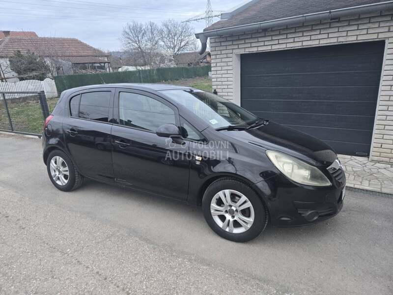Opel Corsa D 