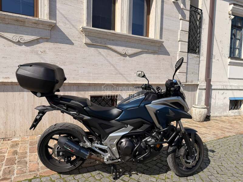 Honda NC750X DCT