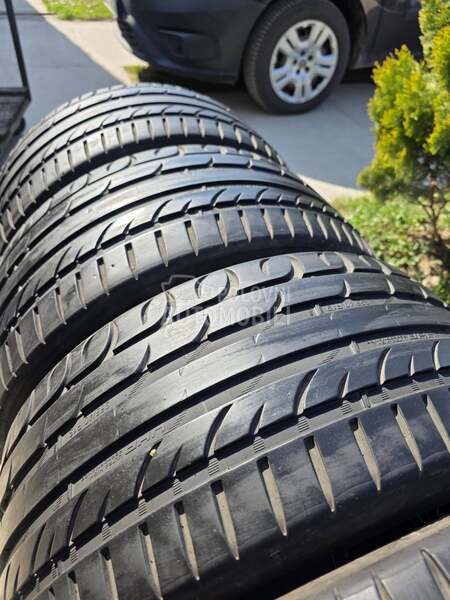 Riken 255/40 R19 Letnja