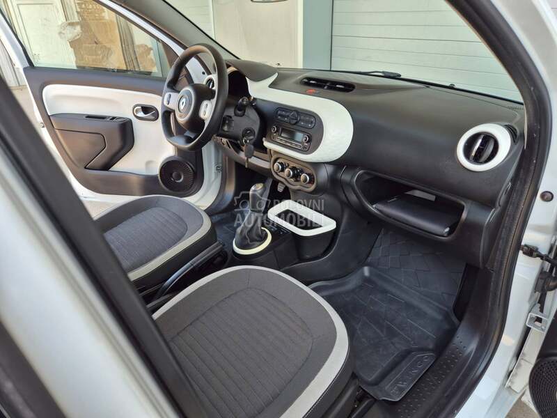 Renault Twingo 1.0 b