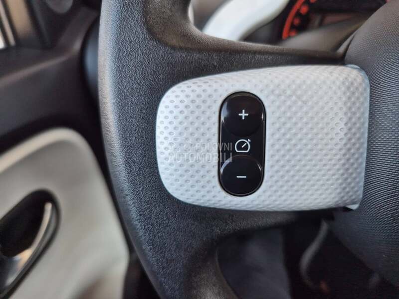 Renault Twingo 1.0 b