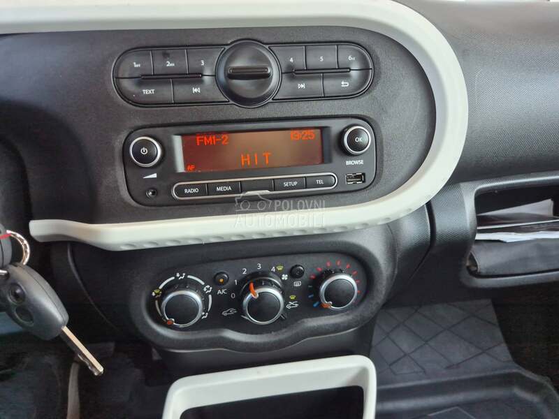Renault Twingo 1.0 b