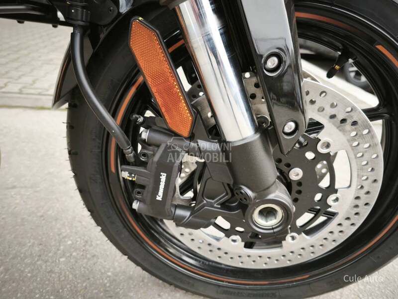 Kawasaki Versys 1100SE