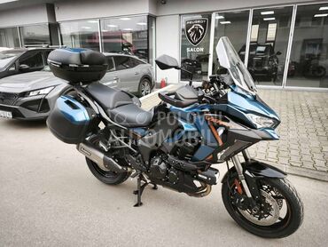 Kawasaki Versys 1100SE