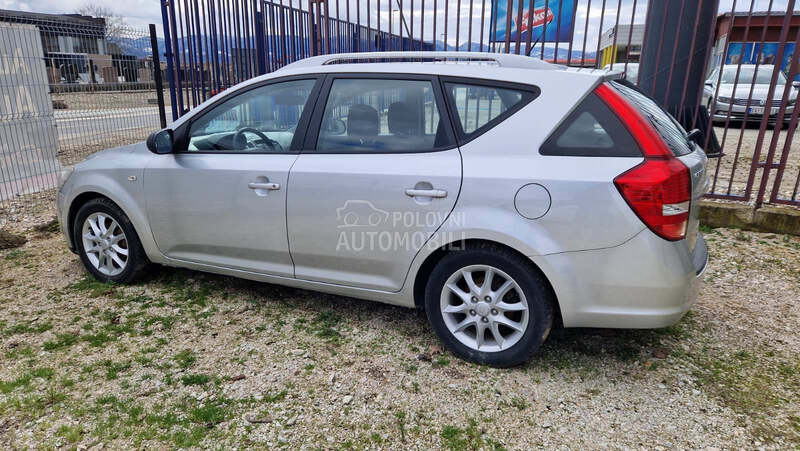 Kia cee`d sw 