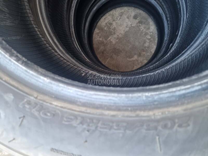 Hankook 205/55 R16 Zimska