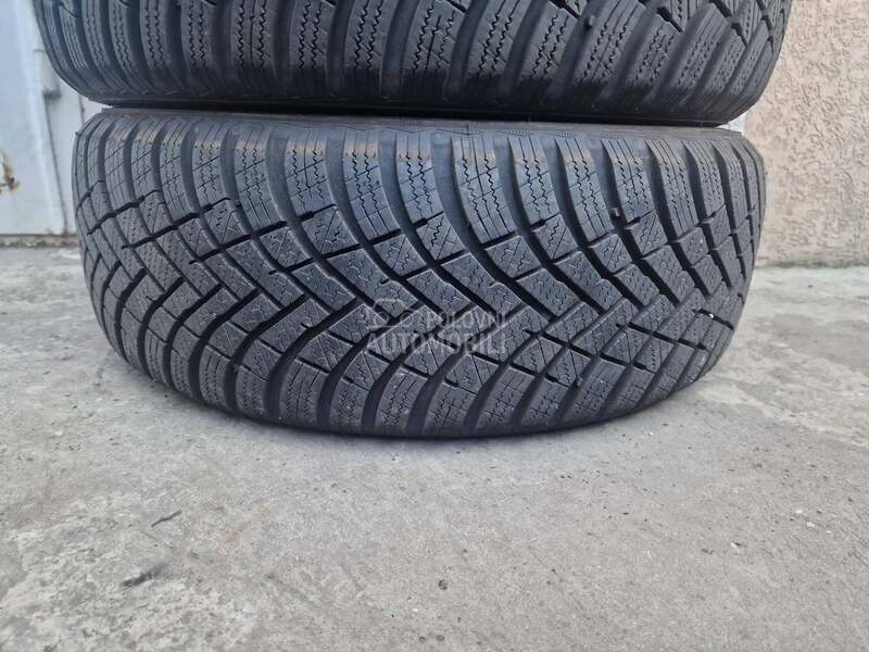 Hankook 205/55 R16 Zimska