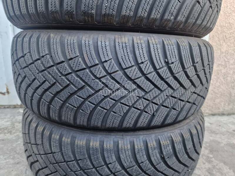 Hankook 205/55 R16 Zimska