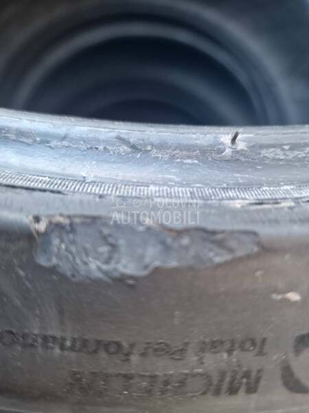 Michelin 225/40 R18 Letnja