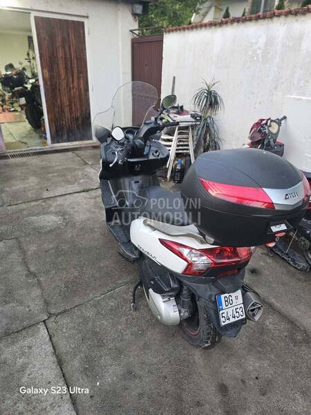 Kymco Downtown 300i