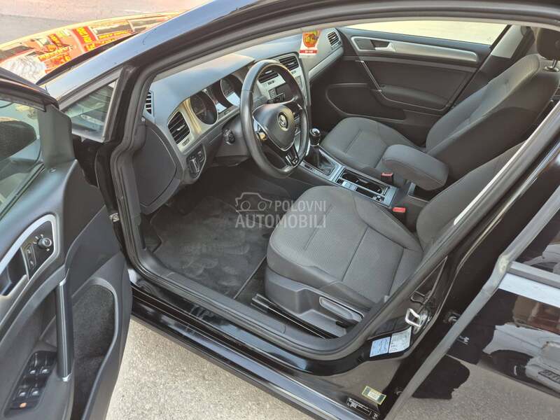 Volkswagen Golf 7 