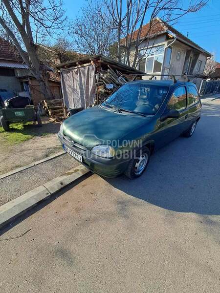 Opel Corsa B 