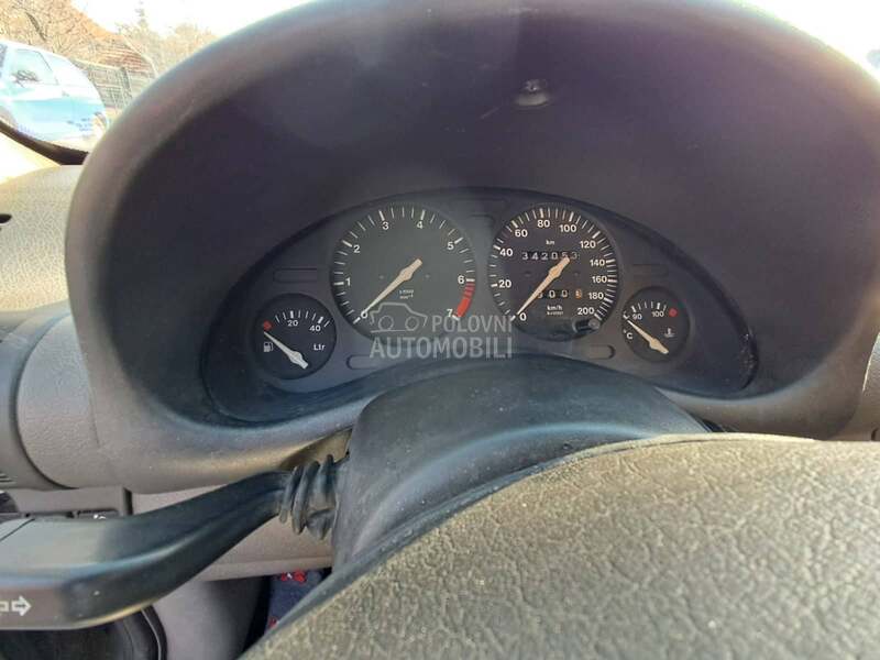 Opel Corsa B 