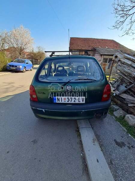 Opel Corsa B 