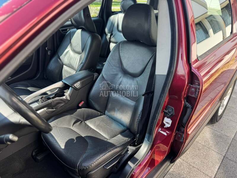 Volvo XC70 2.4D5