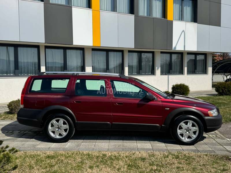 Volvo XC70 2.4D5