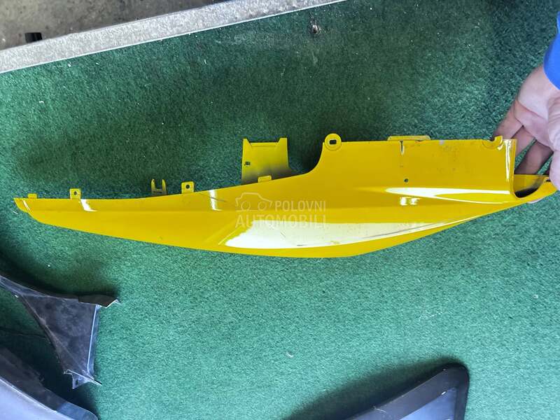 PLASTIKE ZA YAMAHU R125