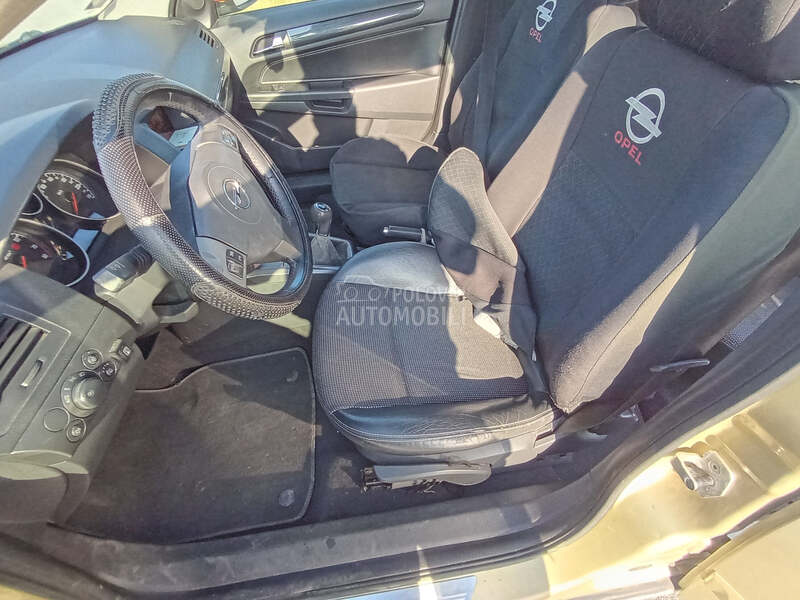 Opel Astra H 1.8