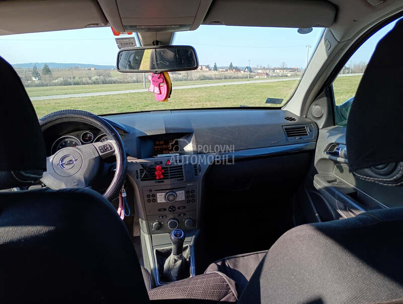 Opel Astra H 1.8