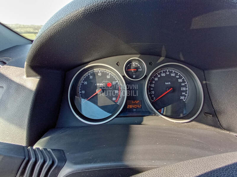Opel Astra H 1.8