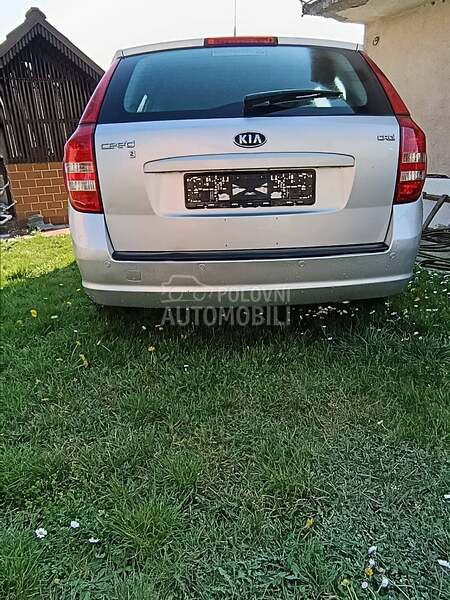 Kia cee`d sw 