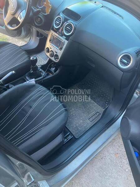 Opel Corsa D 1.2