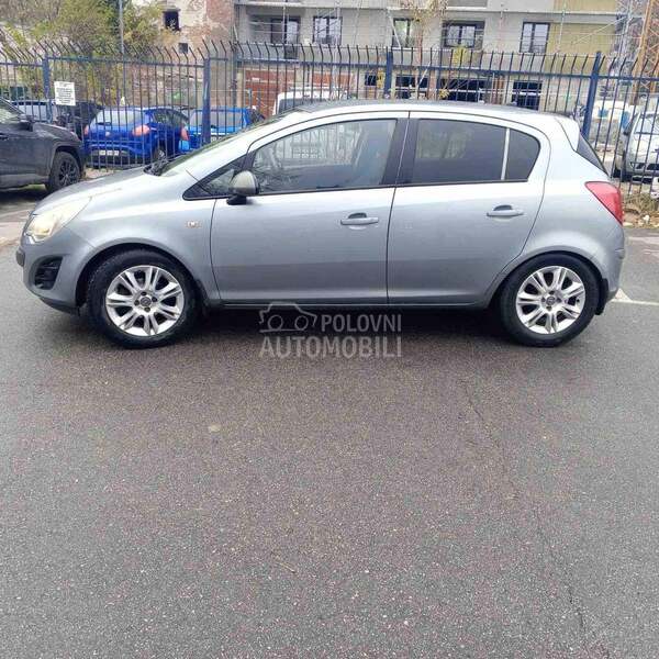 Opel Corsa D 1.2