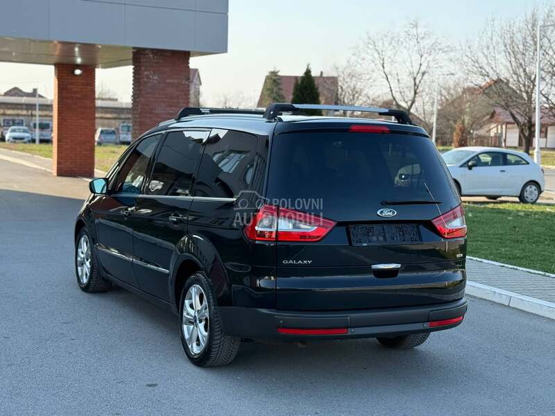 Ford Galaxy 7 S E D /A U T/F U L