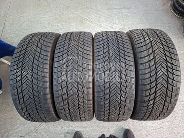 Bridgestone 245/45 R20 Sve sezone