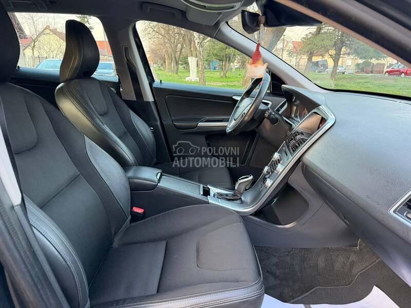 Volvo XC60 aut/virt/km