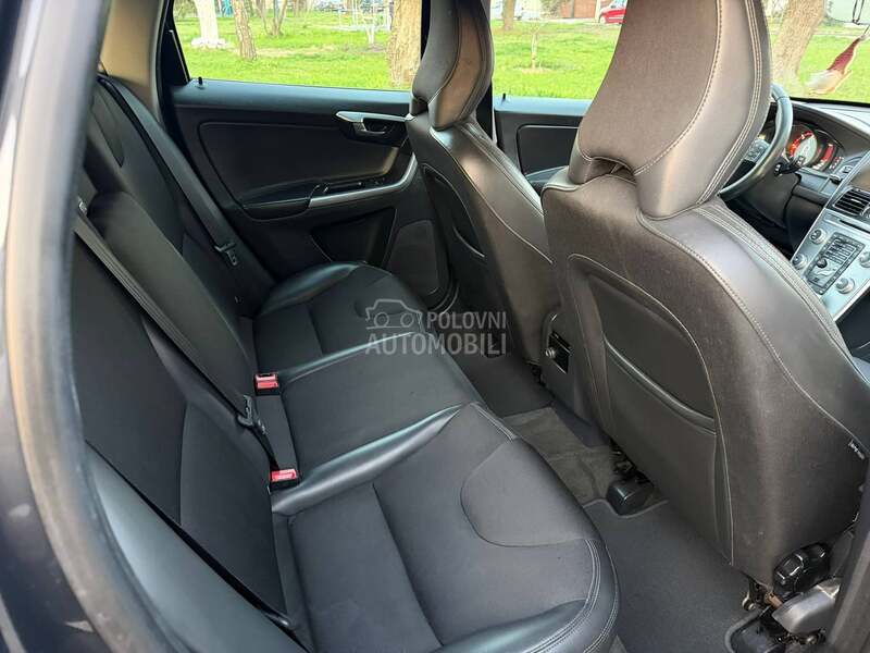 Volvo XC60 aut/virt/km