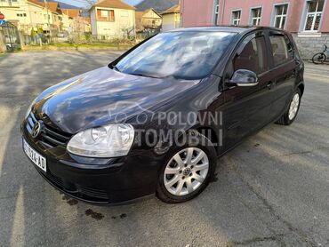 Volkswagen Golf 5 1.6i 8v - TNG
