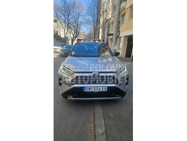 Toyota RAV 4 AWD HYBRID