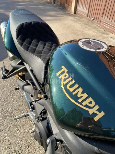 Triumph Street Triple 675