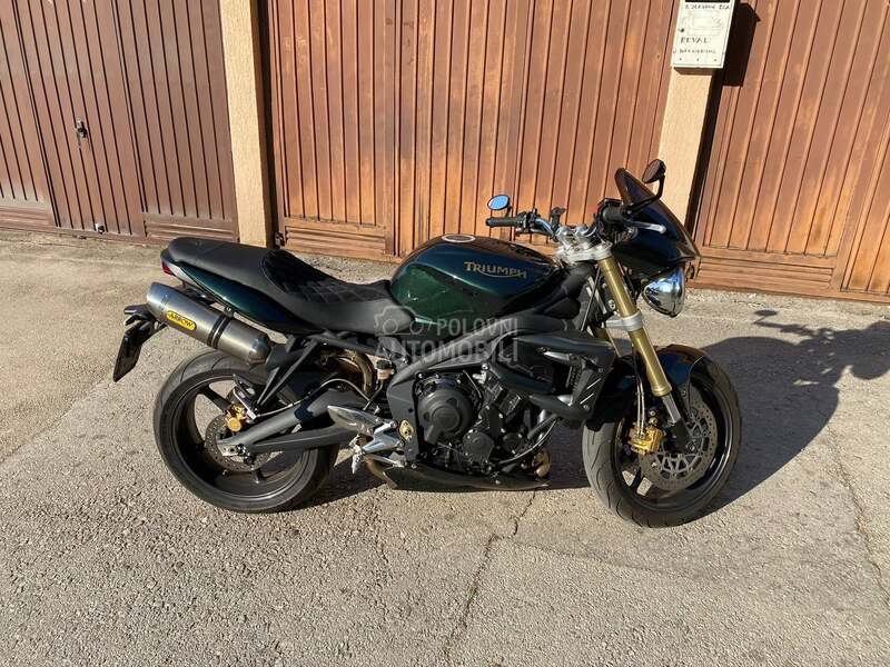 Triumph Street Triple 675