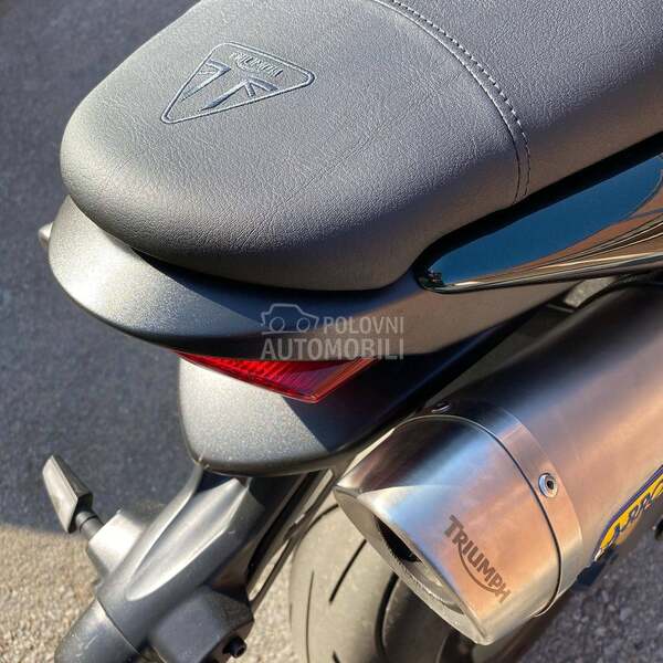 Triumph Street Triple 675