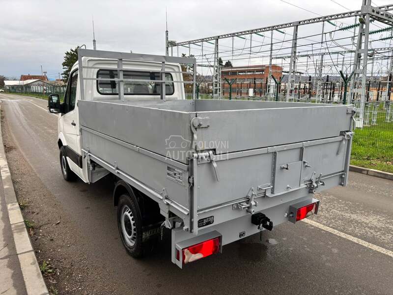 Volkswagen Crafter.  CH