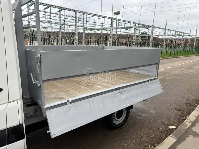 Volkswagen Crafter.  CH