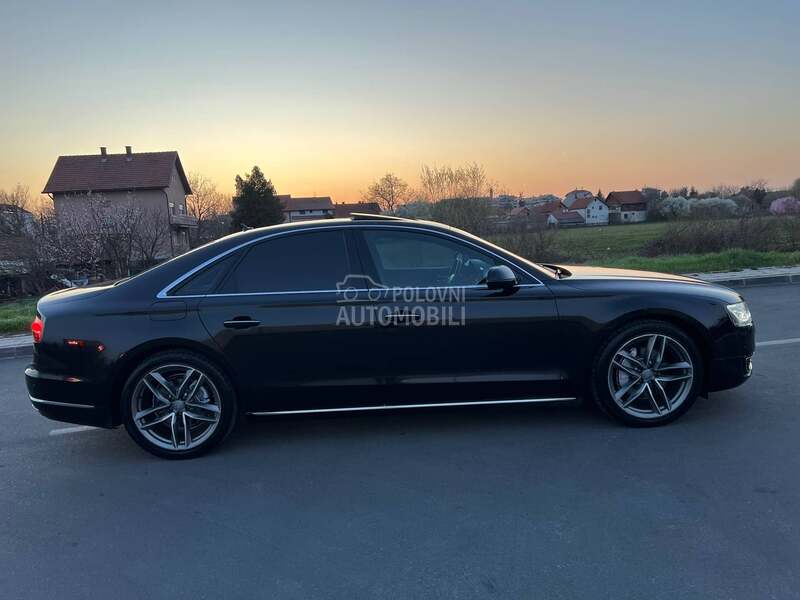 Audi A8 3.0TDI REST/ matrix
