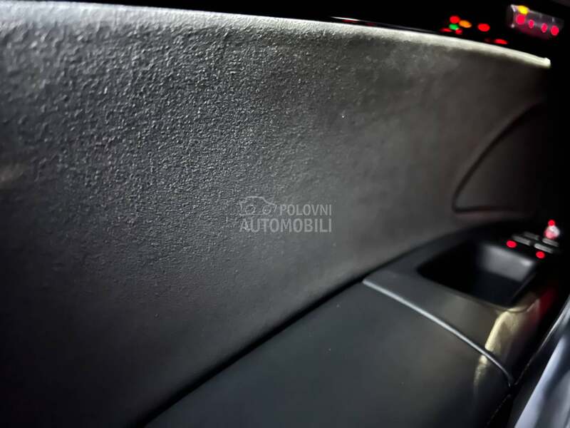 Audi A8 3.0TDI REST/ matrix