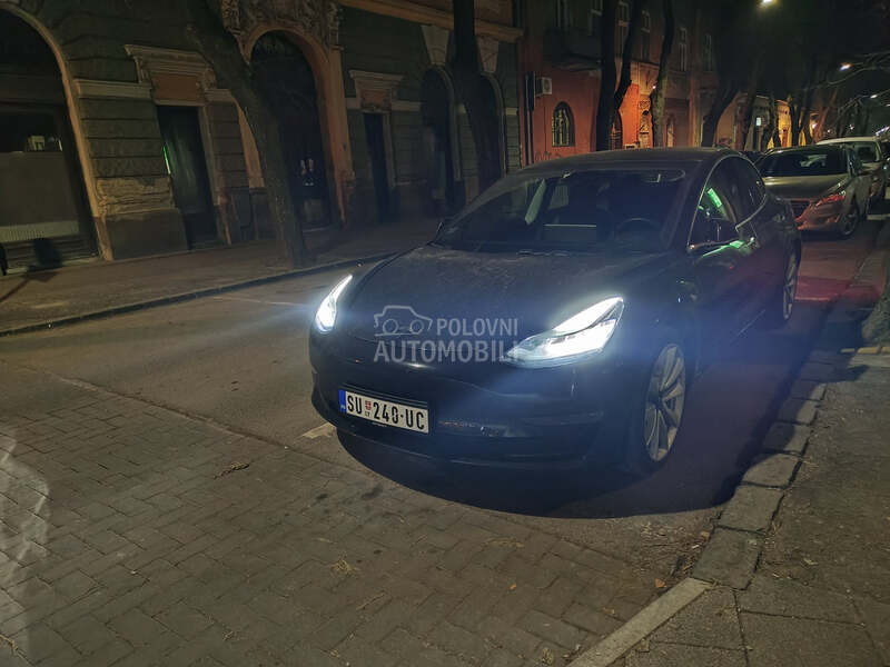 Tesla Model 3 Long Range