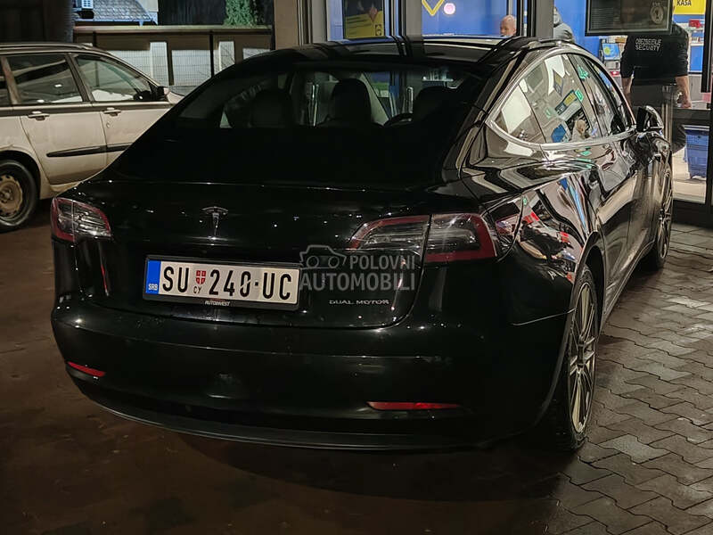 Tesla Model 3 Long Range