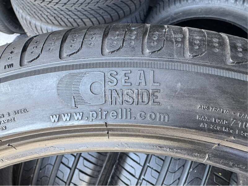 Pirelli 235/40 R19 Letnja