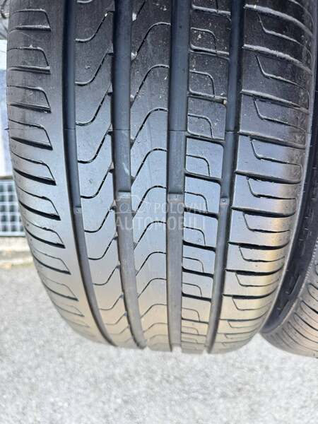 Pirelli 235/40 R19 Letnja