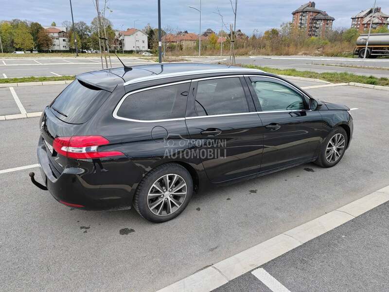 Peugeot 308 Allure BlueHDI