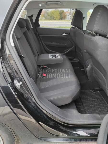 Peugeot 308 Allure BlueHDI