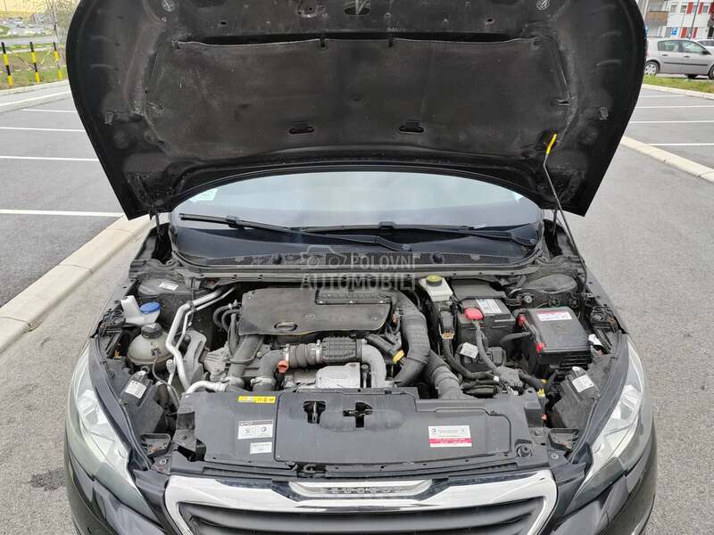 Peugeot 308 Allure BlueHDI